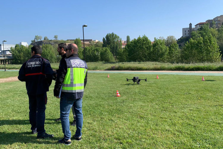 Fuerzas de seguridad con dron noticia copia