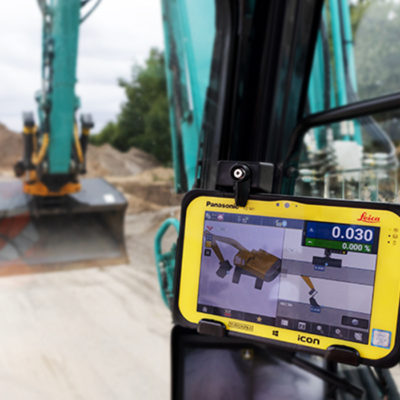 Control de maquinaria para excavadora Leica iCON site 3D